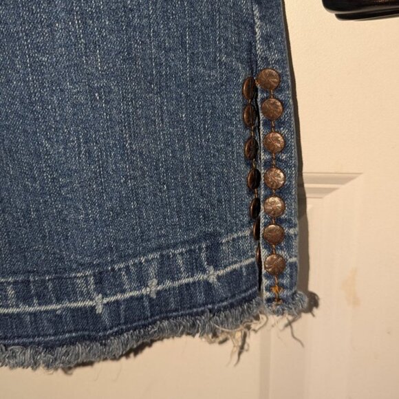 Younique Vintage Retro Bootcut Boot Leg Raw Hem CutOff Butterfly Love Jeans Pant - Picture 8 of 10